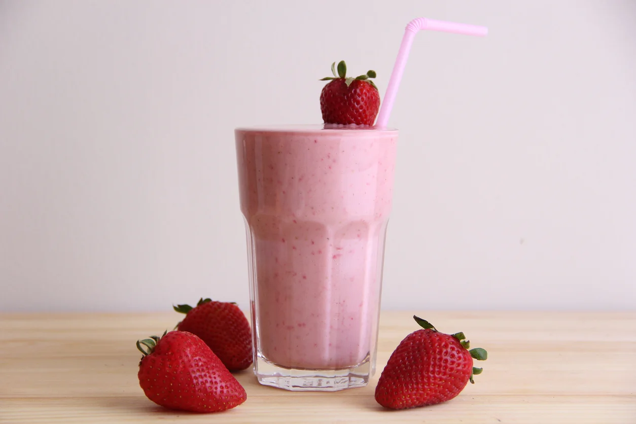 VITAMINA MORANGO 700ML